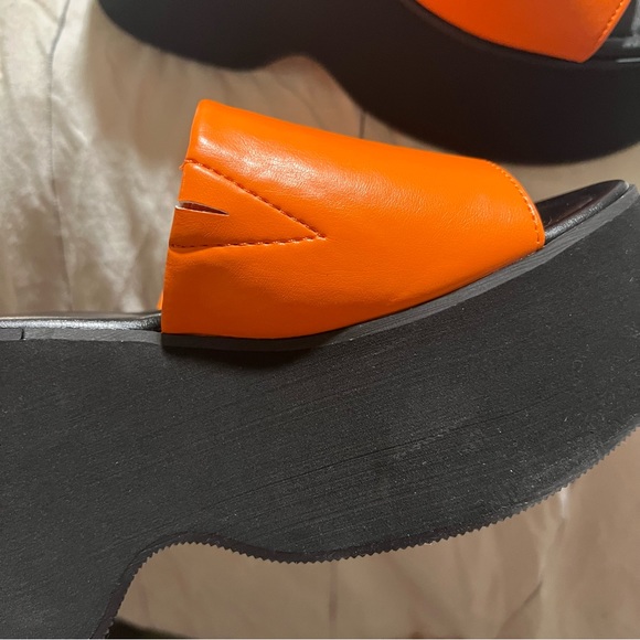 Bamboo Barbie Platform Orange Faux Leather Sandals 90s NIB Super Platform Summer - Picture 4 of 12